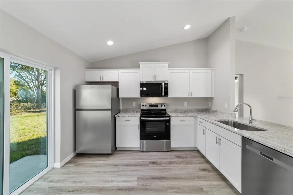 32 Olive Circle Loop Ocala FL 34472