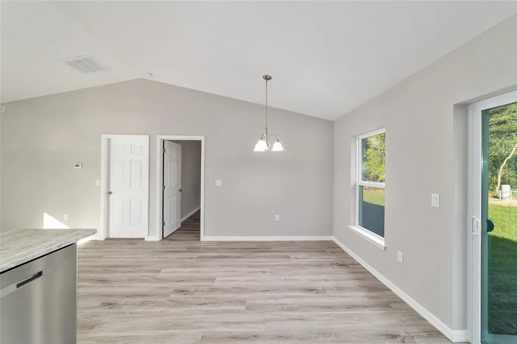 32 Olive Circle Loop Ocala FL 34472