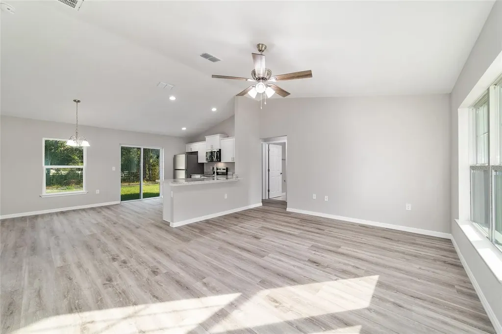 32 Olive Circle Loop Ocala FL 34472