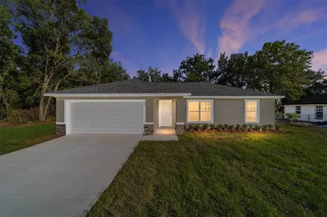 32 Olive Circle Loop Ocala FL 34472