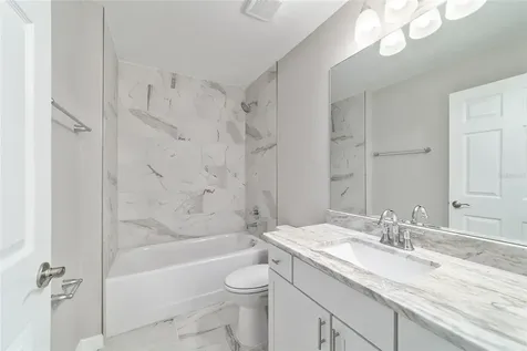 32 Olive Circle Loop Ocala FL 34472