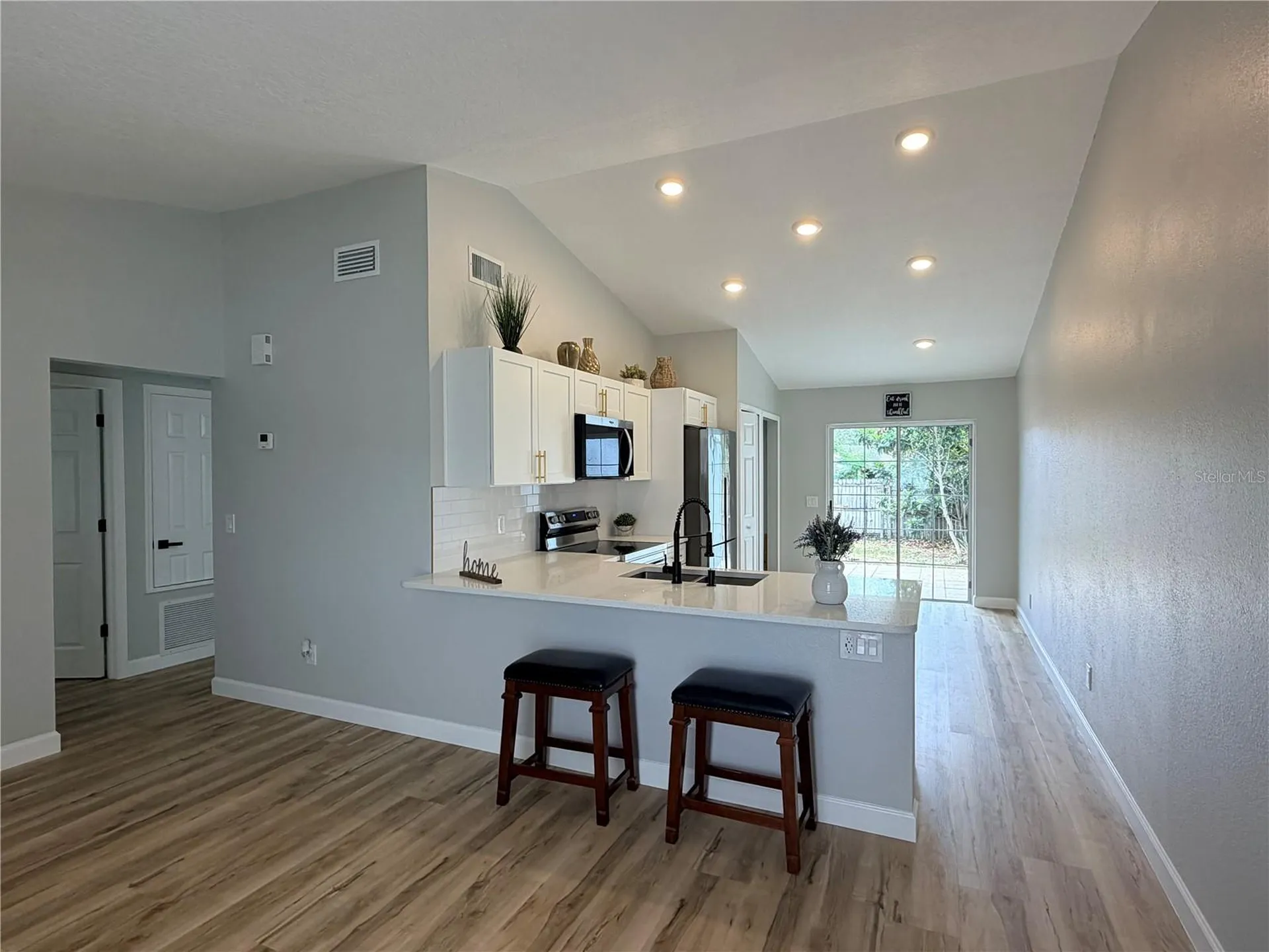 2733 Adela Avenue Orlando FL 32826