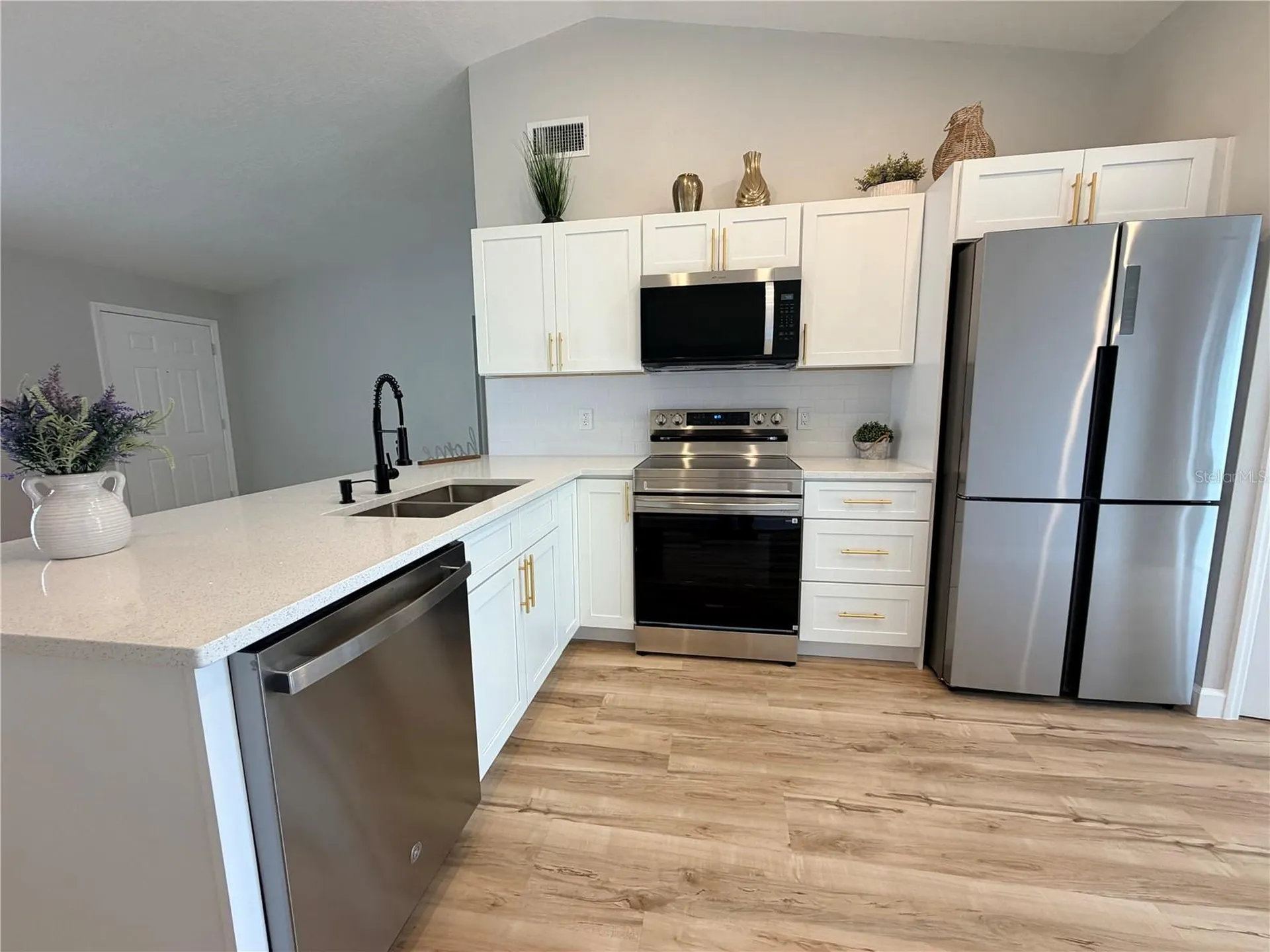 2733 Adela Avenue Orlando FL 32826