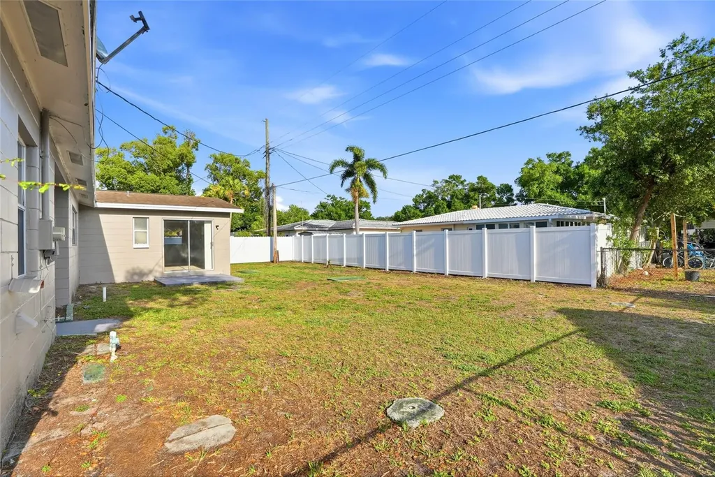 5650 47th Avenue N Kenneth City FL 33709