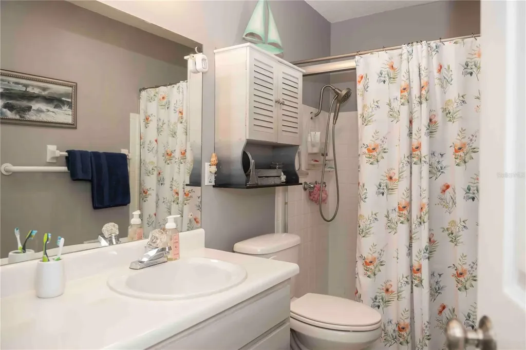 6024 Coral Way Bradenton FL 34207