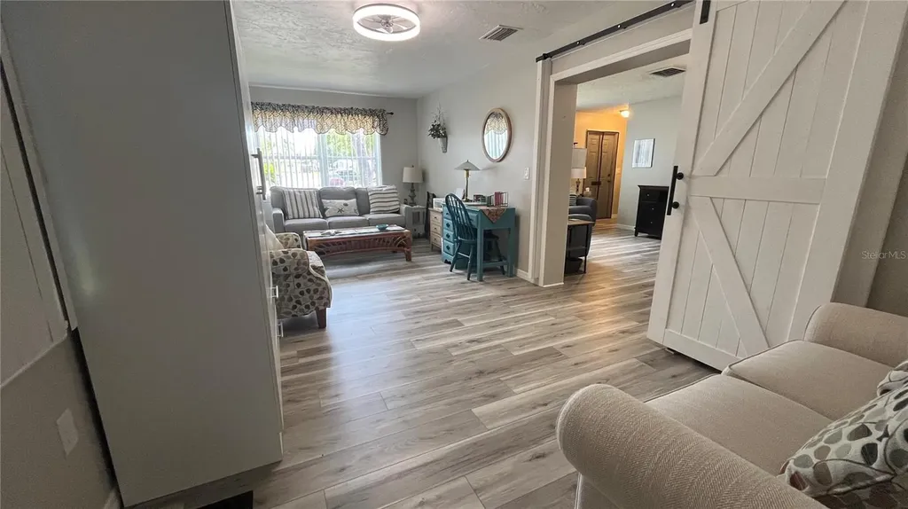 6024 Coral Way Bradenton FL 34207