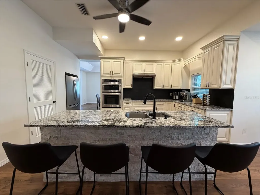 2966 Post Rock Court Tarpon Springs FL 34688