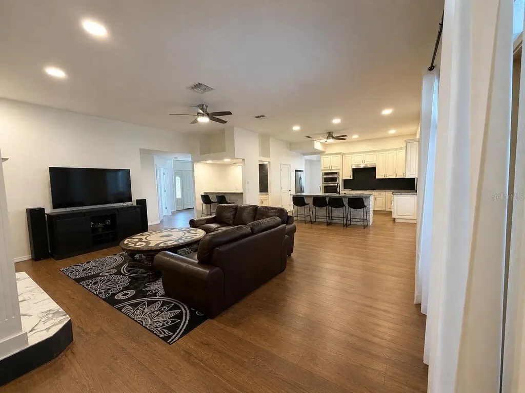 2966 Post Rock Court Tarpon Springs FL 34688