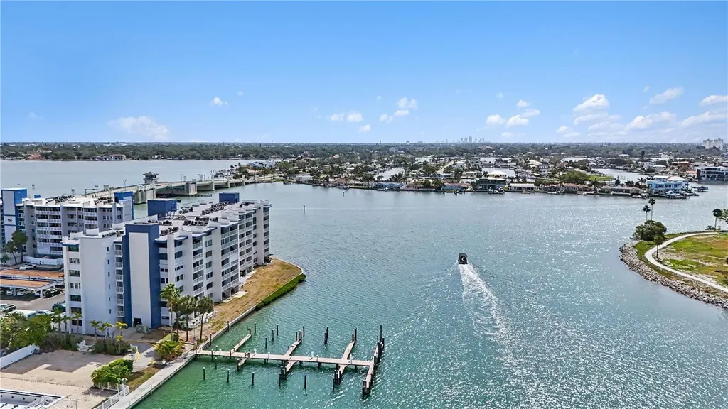 450 Treasure Island Causeway Treasure Island FL 33706