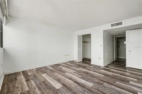 450 Treasure Island Causeway Treasure Island FL 33706