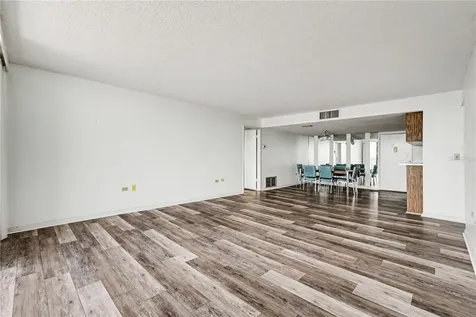 450 Treasure Island Causeway Treasure Island FL 33706