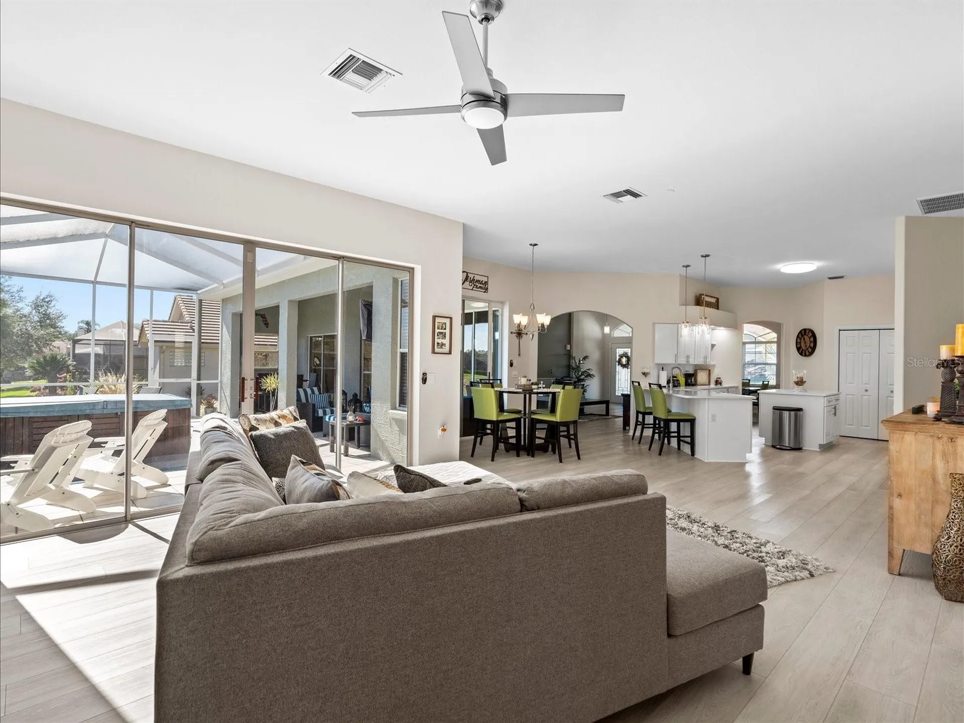9182 Tarleton Circle Weeki Wachee FL 34613