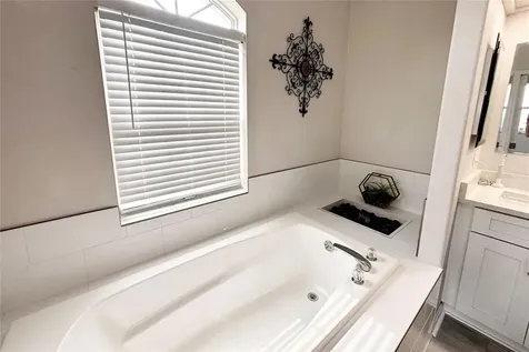 9182 Tarleton Circle Weeki Wachee FL 34613