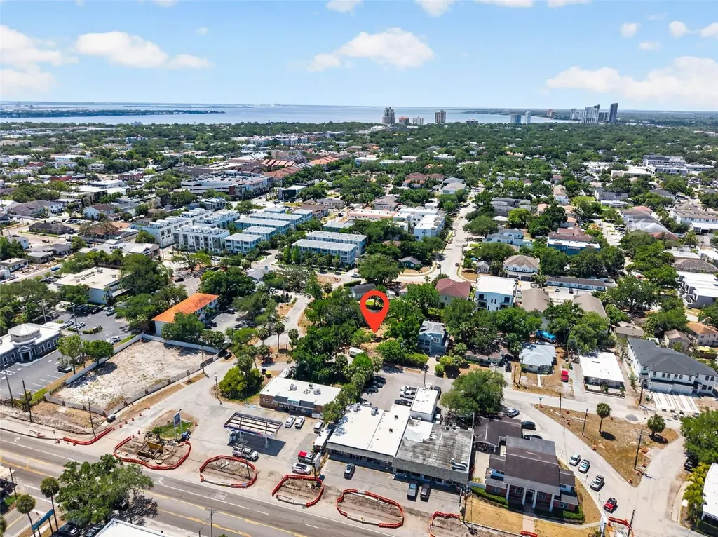 2604 N Cleveland Street Tampa FL 33609
