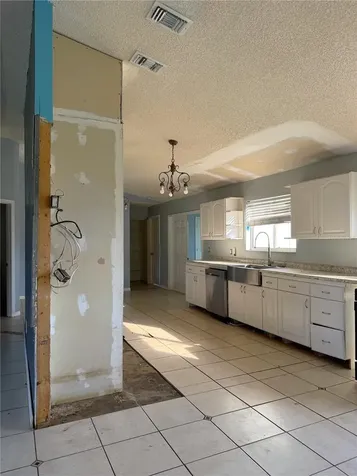 601 Sauders Road SE Palm Bay FL 32909