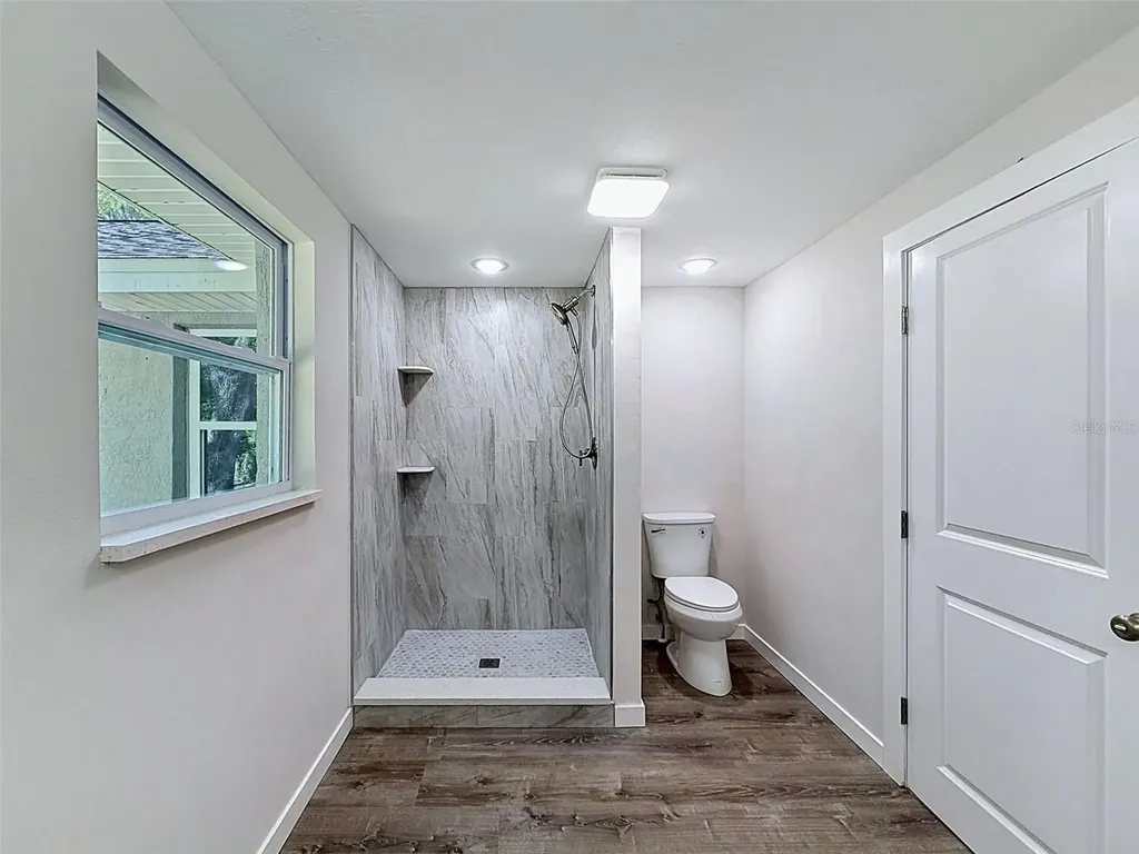 317 NE 13th Terrace Crystal River FL 34428