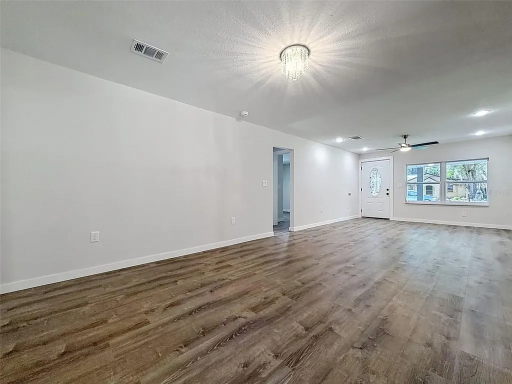 317 NE 13th Terrace Crystal River FL 34428