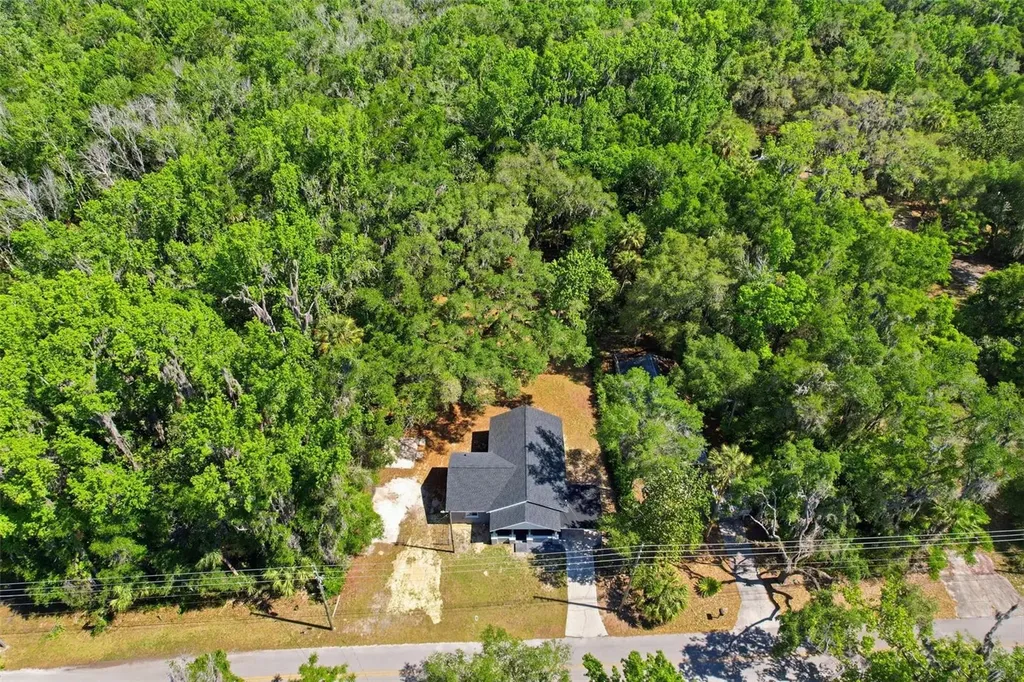 317 NE 13th Terrace Crystal River FL 34428