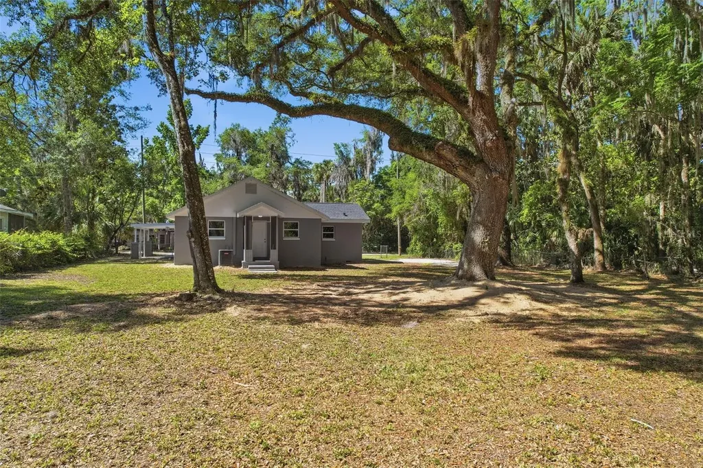 317 NE 13th Terrace Crystal River FL 34428