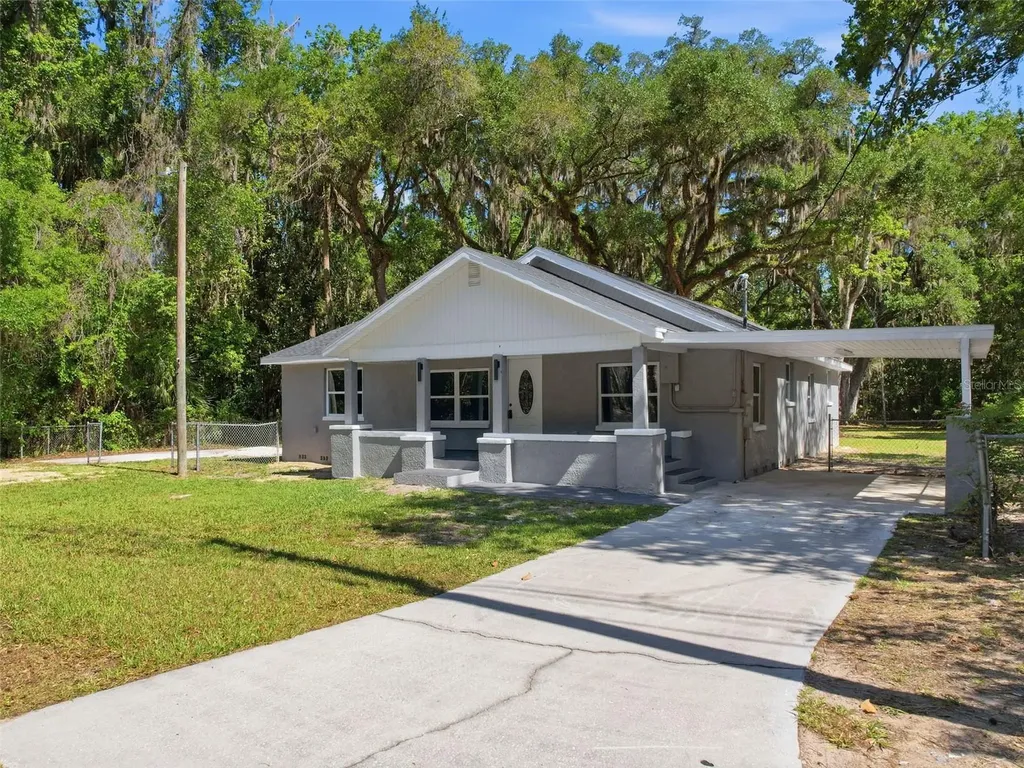 317 NE 13th Terrace Crystal River FL 34428