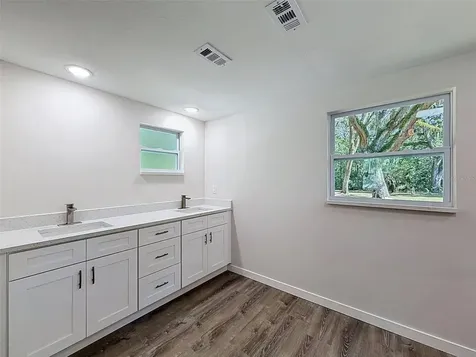 317 NE 13th Terrace Crystal River FL 34428