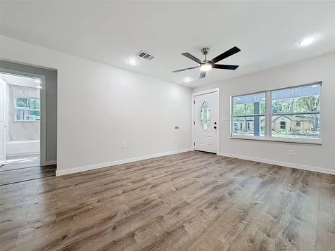 317 NE 13th Terrace Crystal River FL 34428