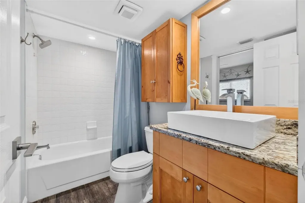 363 Pinellas Bayway S St Petersburg FL 33715