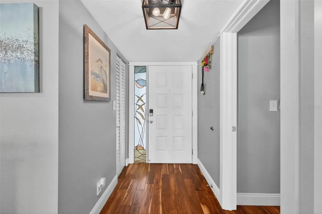 363 Pinellas Bayway S St Petersburg FL 33715
