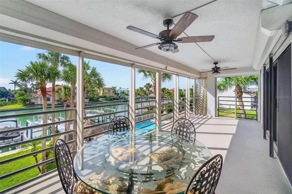 363 Pinellas Bayway S St Petersburg FL 33715