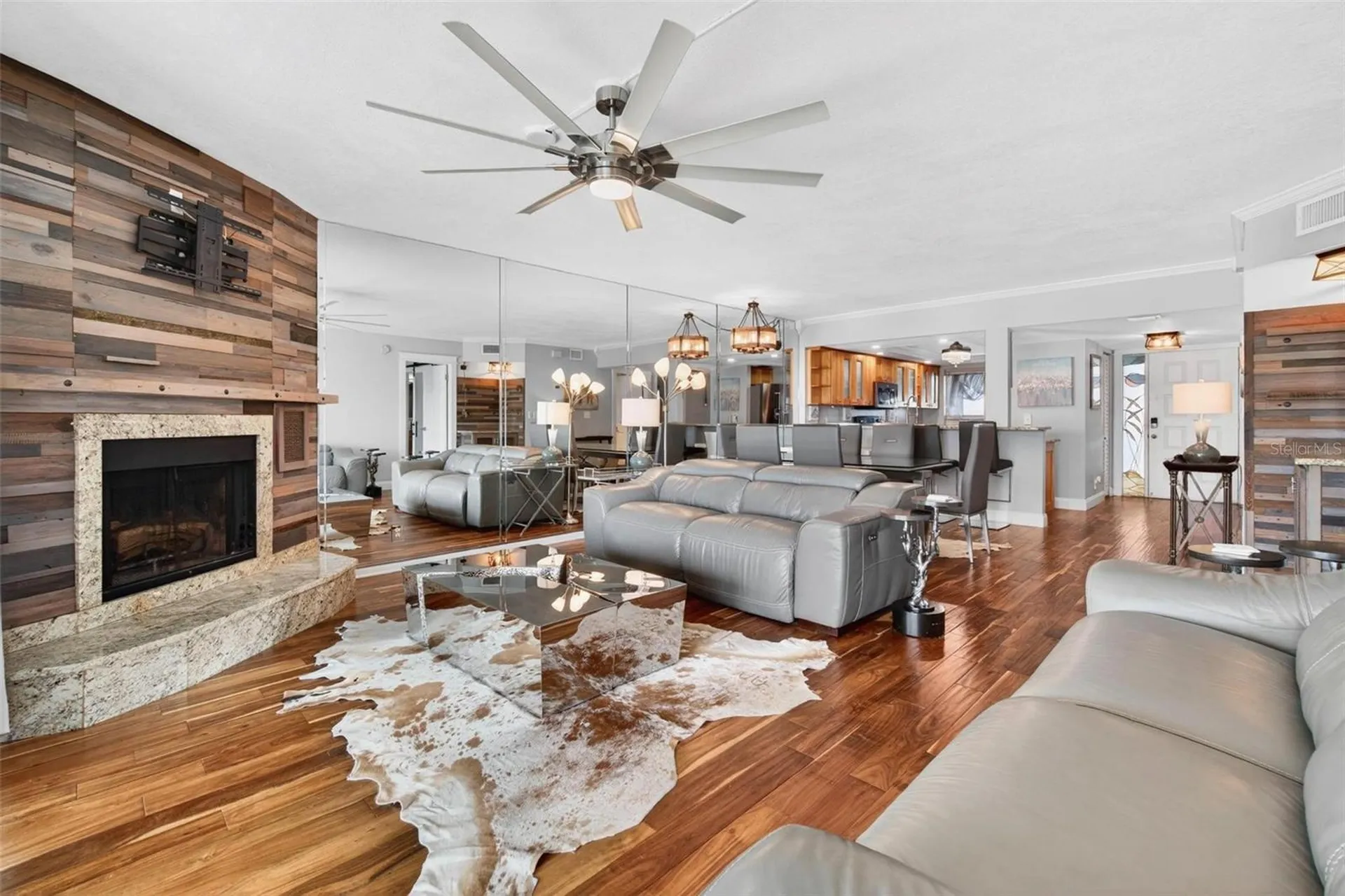 363 Pinellas Bayway S St Petersburg FL 33715