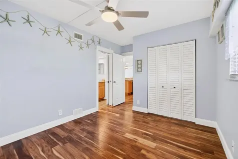 363 Pinellas Bayway S St Petersburg FL 33715