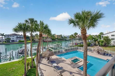 363 Pinellas Bayway S St Petersburg FL 33715