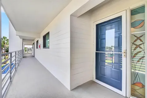 363 Pinellas Bayway S St Petersburg FL 33715
