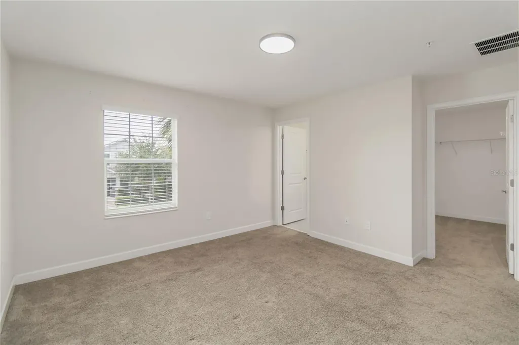 11633 Fiction Avenue Orlando FL 32832