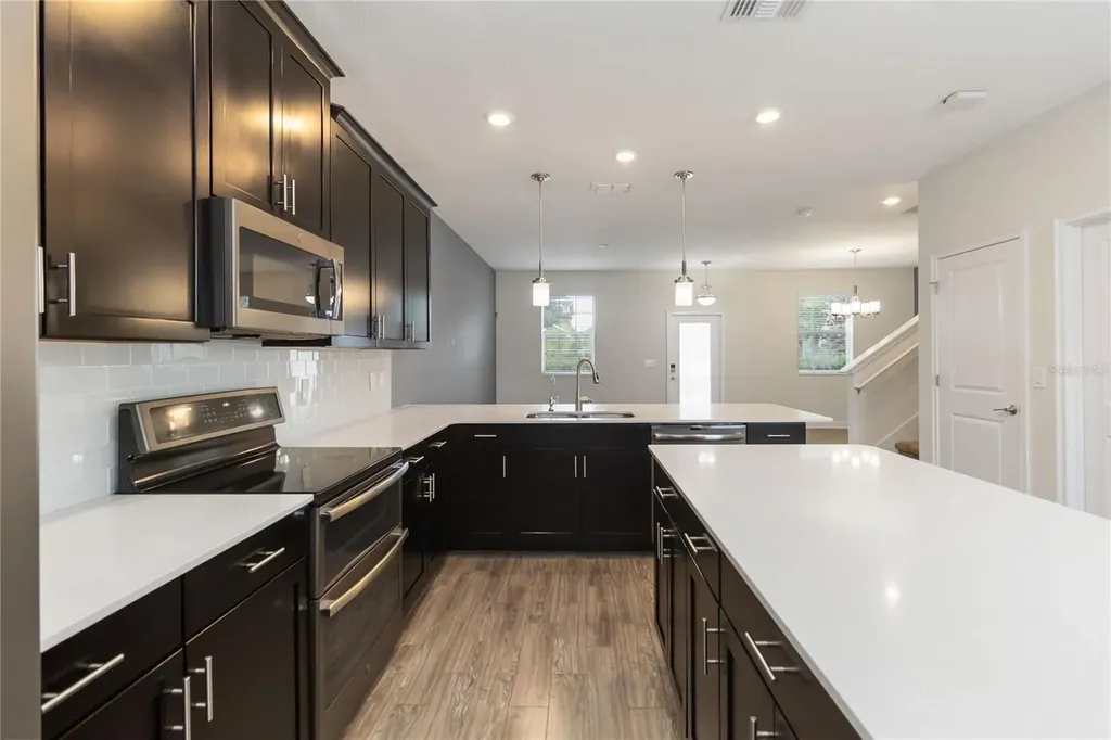 11633 Fiction Avenue Orlando FL 32832