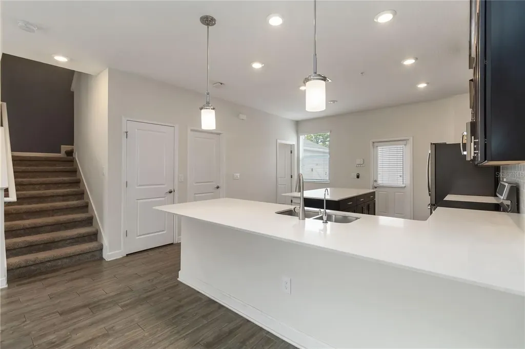 11633 Fiction Avenue Orlando FL 32832