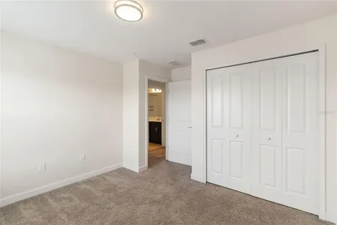 11633 Fiction Avenue Orlando FL 32832