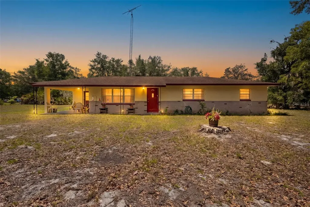 229 NW 93rd Lane Branford FL 32008