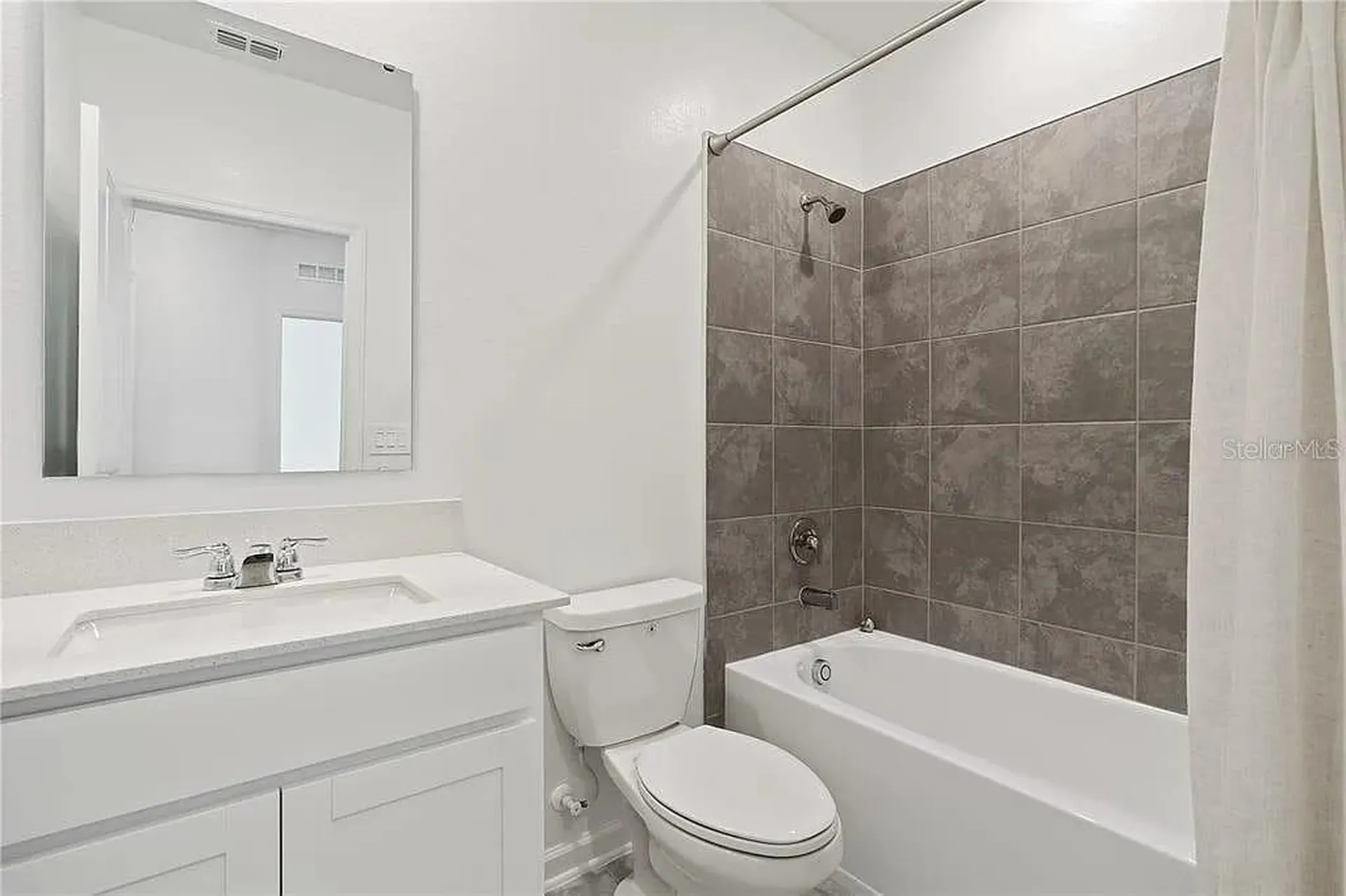 3334 Laurent Loop Davenport FL 33837