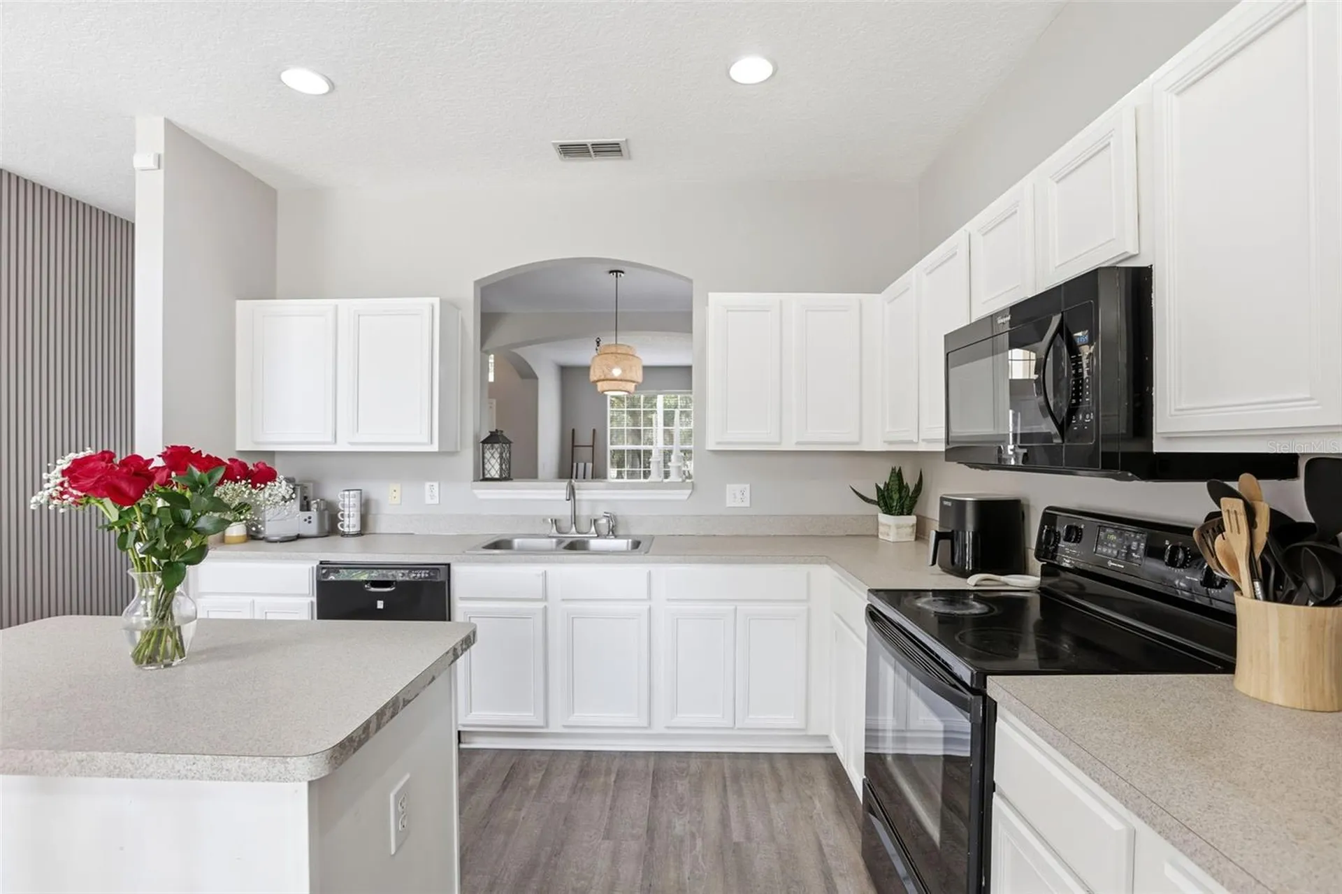 100 Rubino Drive Davenport FL 33837