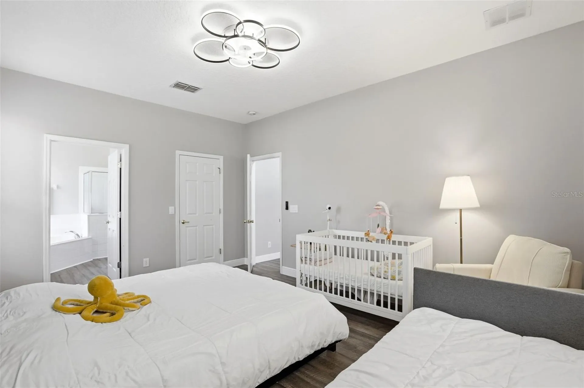 100 Rubino Drive Davenport FL 33837