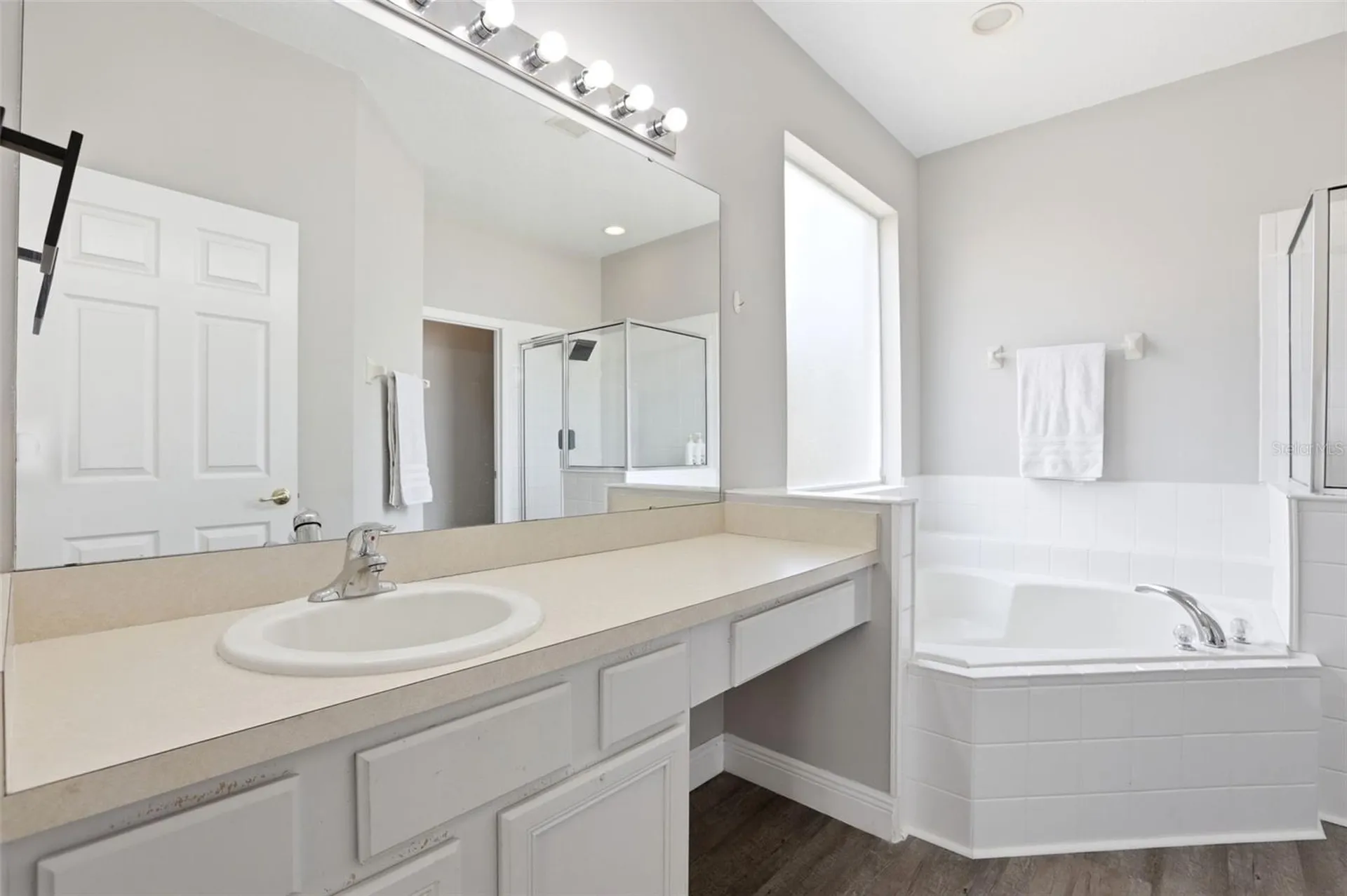 100 Rubino Drive Davenport FL 33837