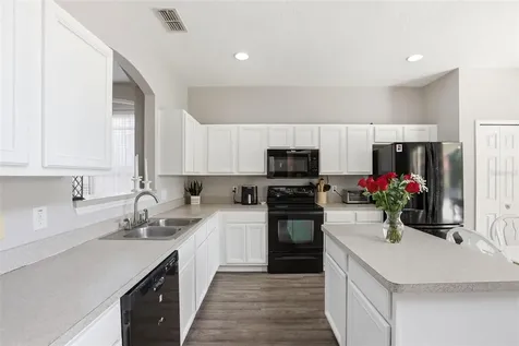 100 Rubino Drive Davenport FL 33837