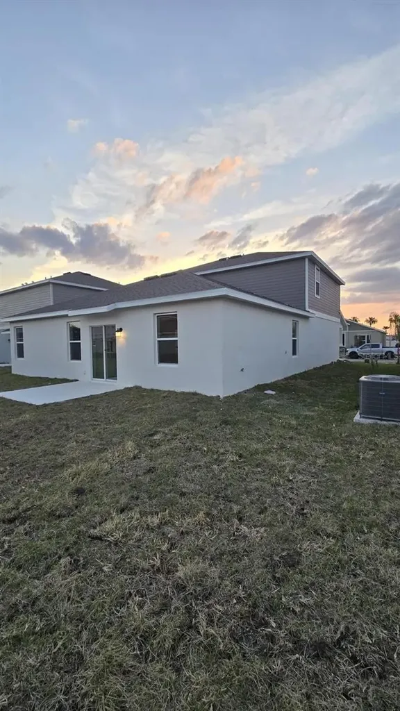 4663 Golden Knight Boulevard Kissimmee FL 34746