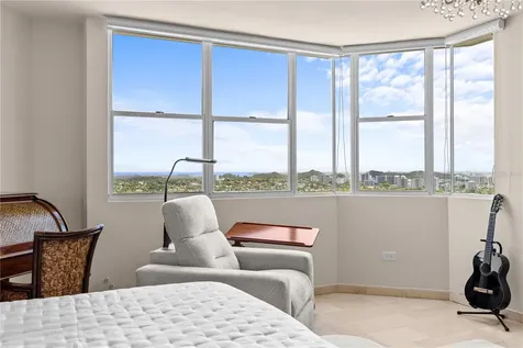 14 Carr 833 Guaynabo PR 00966