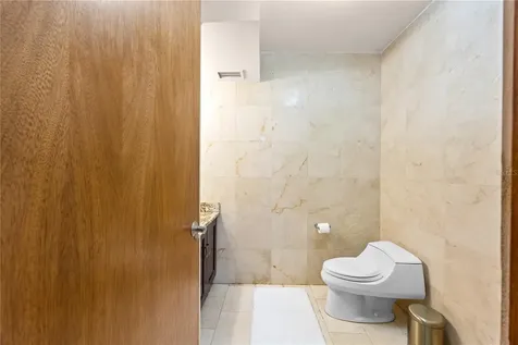 14 Carr 833 Guaynabo PR 00966