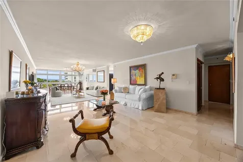 14 Carr 833 Guaynabo PR 00966