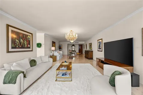 14 Carr 833 Guaynabo PR 00966
