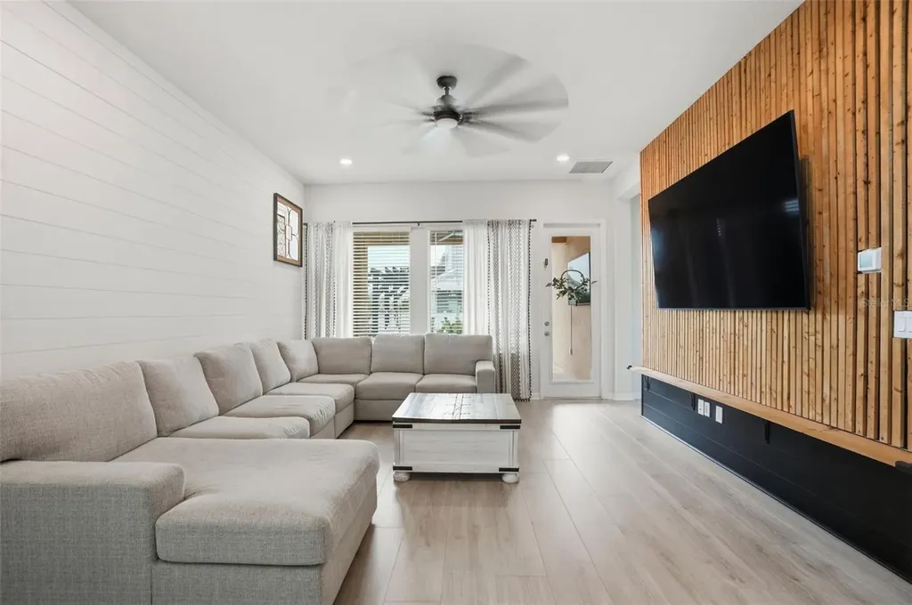 3567 Front Park Drive Wesley Chapel FL 33543