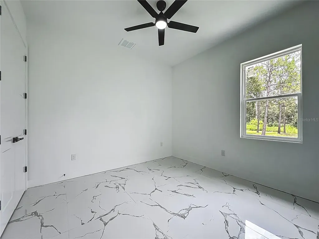 2105 Dorman Rock Place Plant City FL 33565
